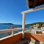 Sol *