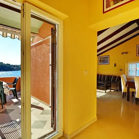 Apartment Sol *