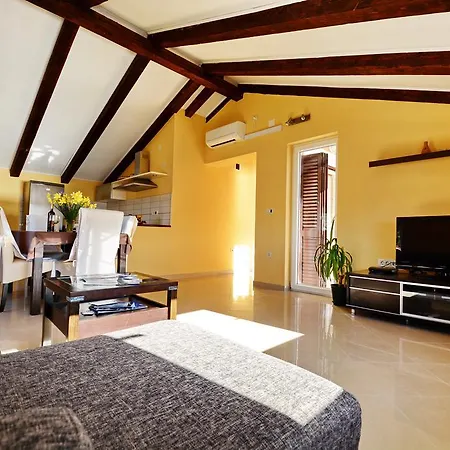 Apartamento Sol Soline (Dalmatia)